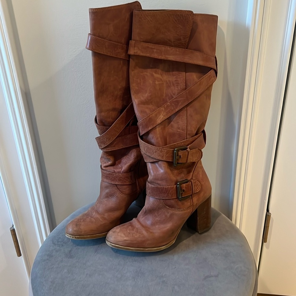 Real leather chestnut boots